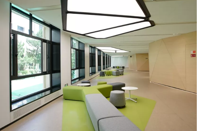 郑州学校文化建设-灵活多样的教室楼设计
